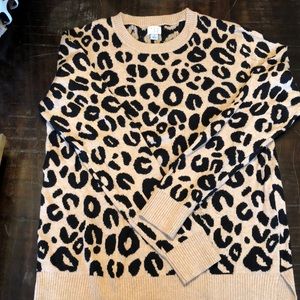 Merona Leopard print sweater size large